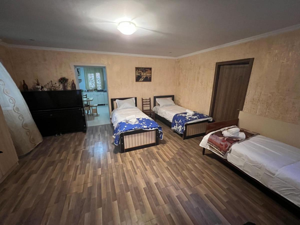 Cozy Apartment In The Centre Of Kutaisi Exteriér fotografie