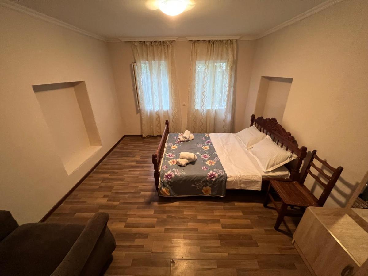 Cozy Apartment In The Centre Of Kutaisi Exteriér fotografie