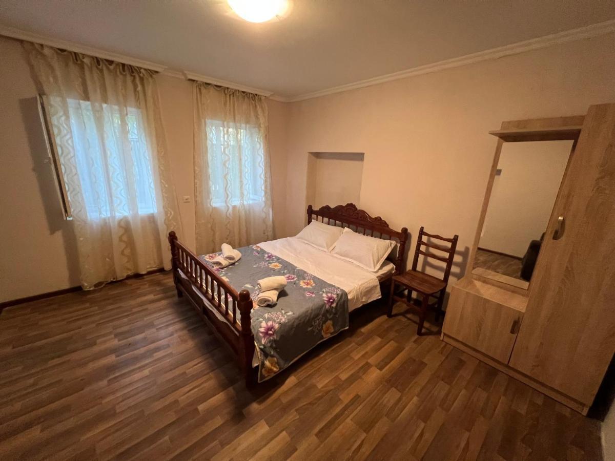 Cozy Apartment In The Centre Of Kutaisi Exteriér fotografie