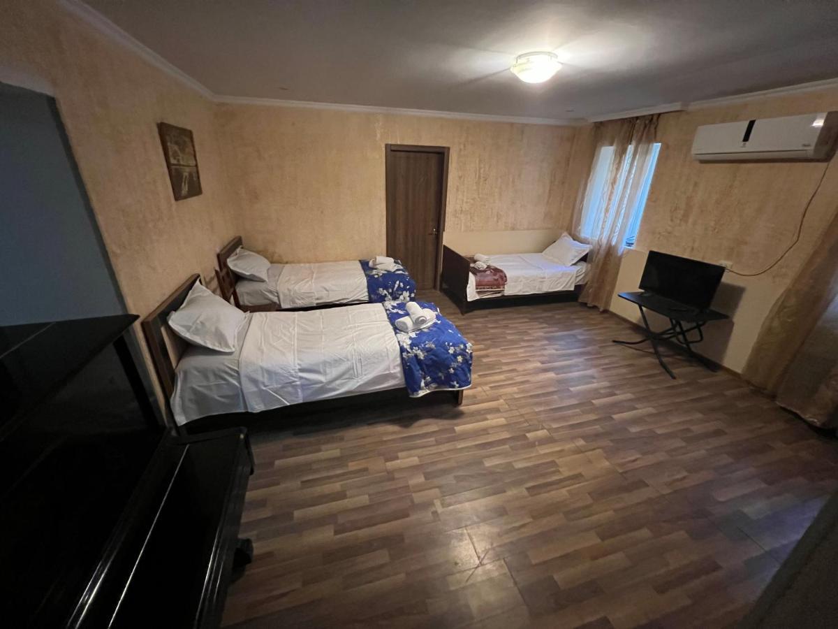 Cozy Apartment In The Centre Of Kutaisi Exteriér fotografie